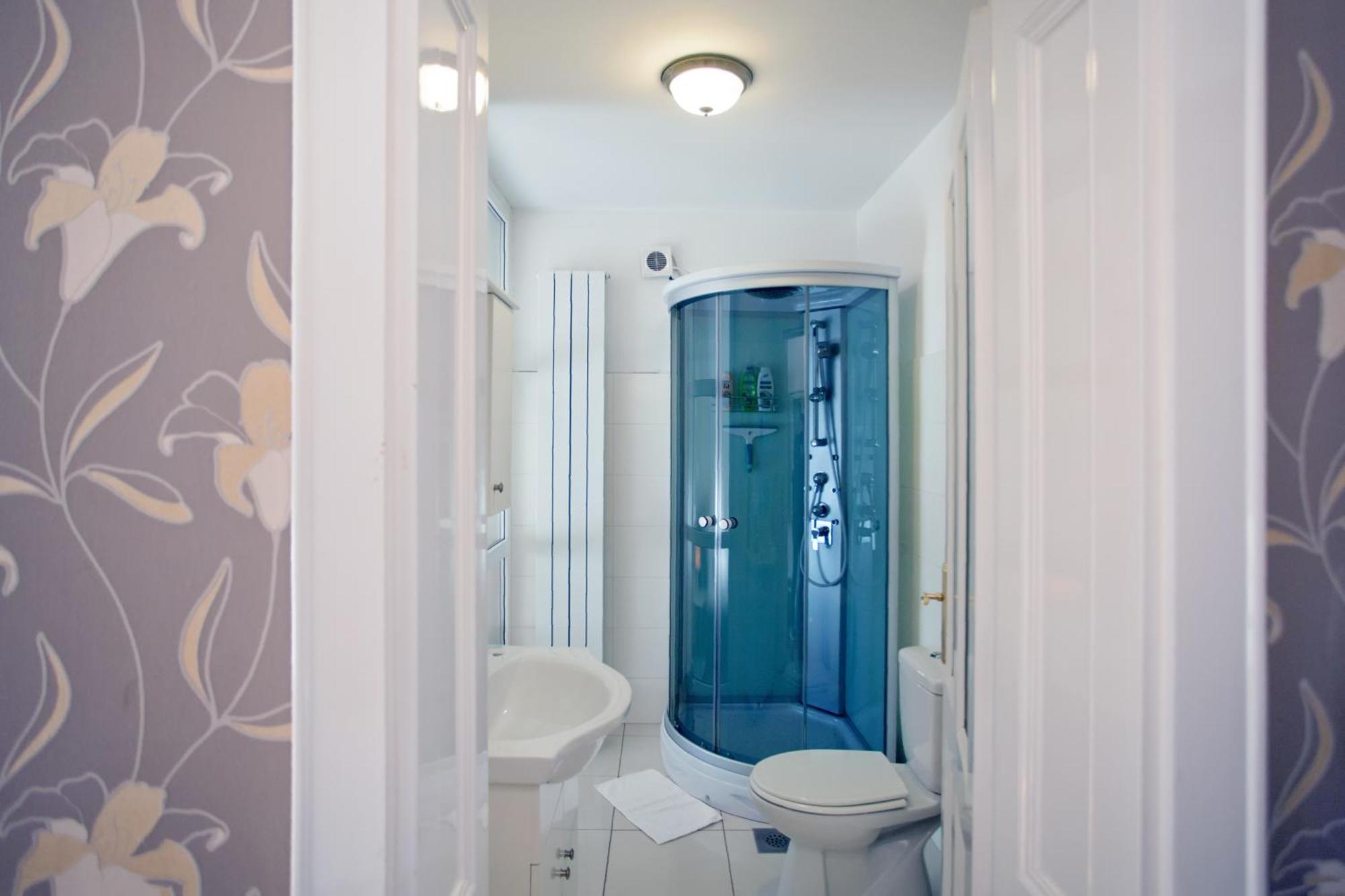 Vila Rosa Vukovar Bed & Breakfast Ngoại thất bức ảnh
