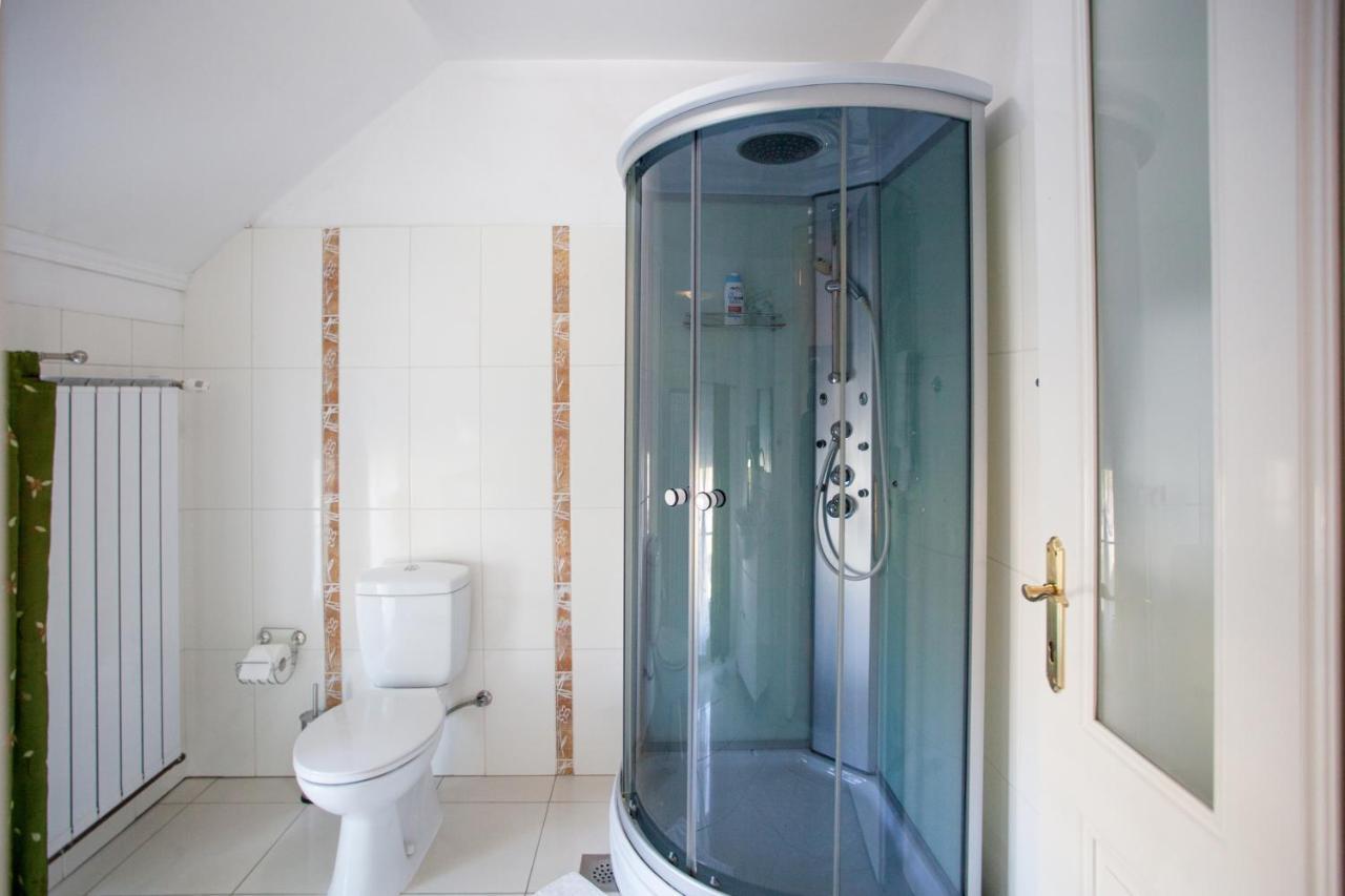 Vila Rosa Vukovar Bed & Breakfast Ngoại thất bức ảnh
