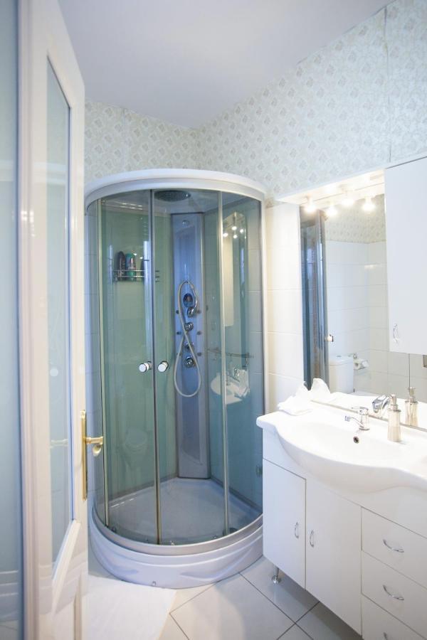 Vila Rosa Vukovar Bed & Breakfast Ngoại thất bức ảnh
